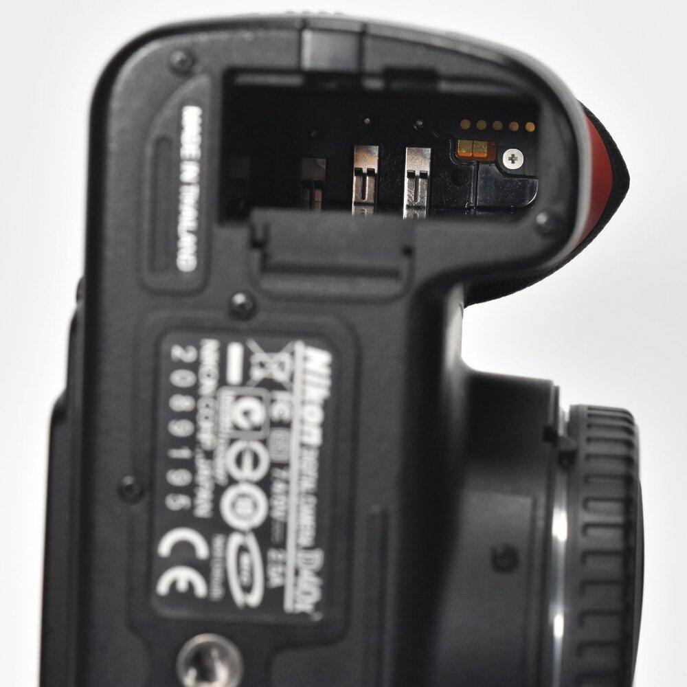 Nikon D40x DSLR Camera 10.2MP Nikon AFS 18-55mm Lens 22,619 Clicks 32GB SD Card - Picture 10 of 16